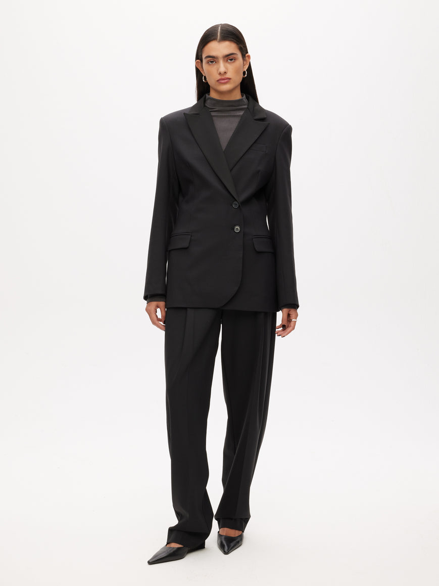 Off-Centre Closure Blazer