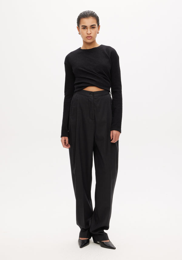 Long Sleeve Twisted Top