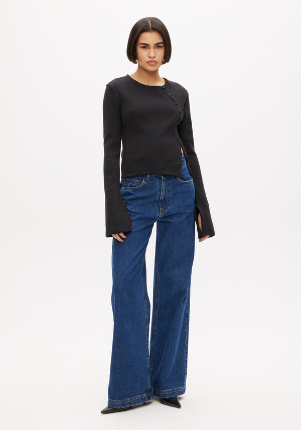 Rib Top with Button Closure