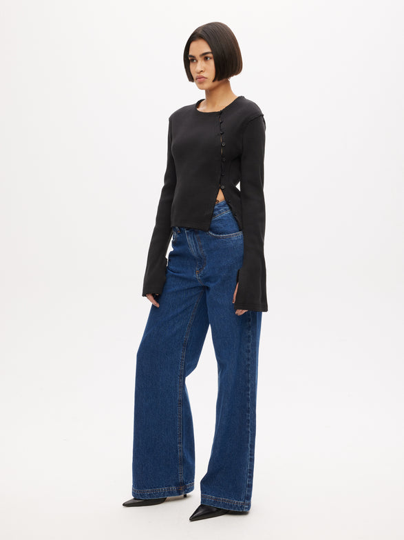 Rib Top with Button Closure