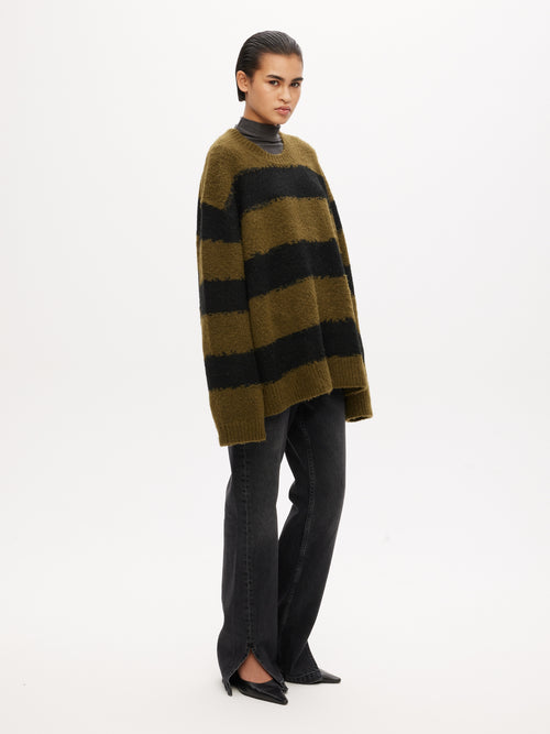 Knitted striped jumper | hunter green-black stripe